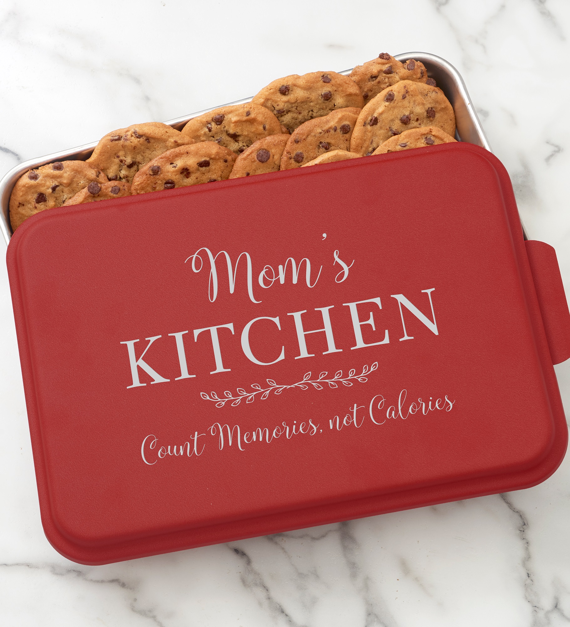 Recipe For a Special Mom Personalized Cake Pan with Lid